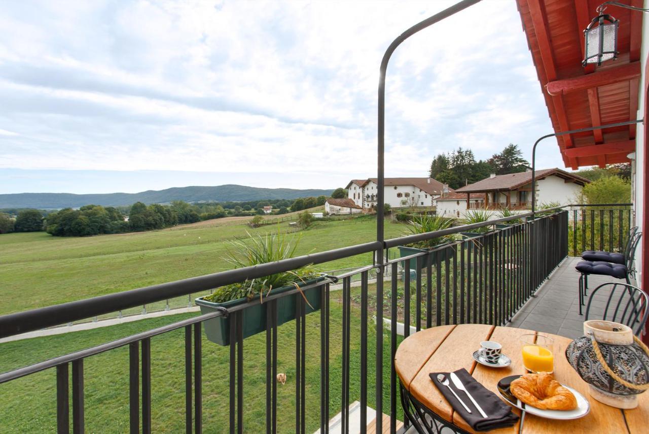 Apartamentos Turisticos Rurales Iturburuarena Alkotz Luaran gambar